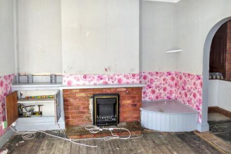 32 Roman Road, Preston, Lancashire, PR1 4NQ