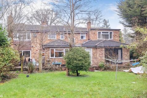 5 Cheniston Grove, Maidenhead, SL6 4LN