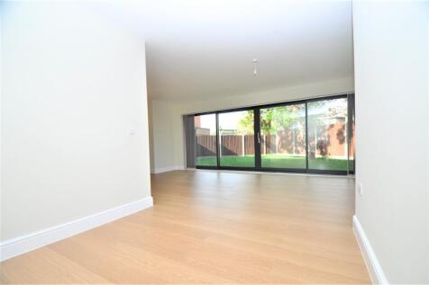 82A, 82B, 82C, 82D &amp; 82E Aldersbrook Road, London, E12 5DH