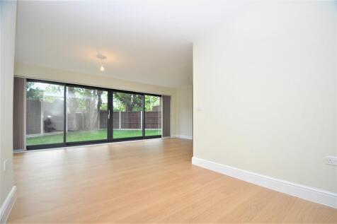 82A, 82B, 82C, 82D &amp; 82E Aldersbrook Road, London, E12 5DH