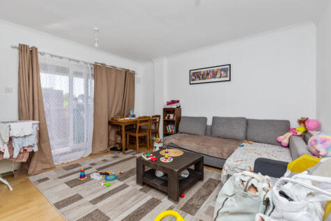 233-235 Kilburn High Road, London, NW6 7JN