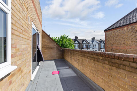 233-235 Kilburn High Road, London, NW6 7JN