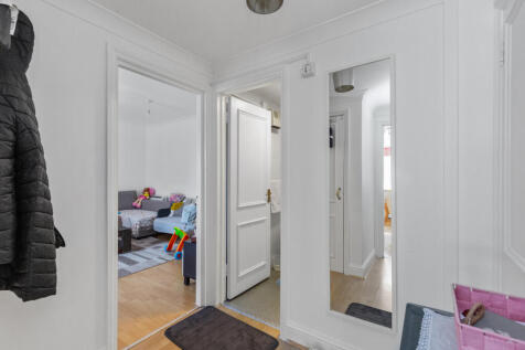 233-235 Kilburn High Road, London, NW6 7JN