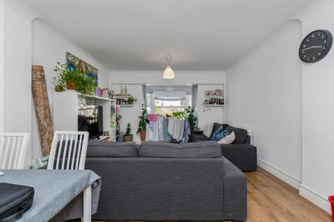 233-235 Kilburn High Road, London, NW6 7JN