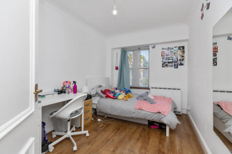 233-235 Kilburn High Road, London, NW6 7JN