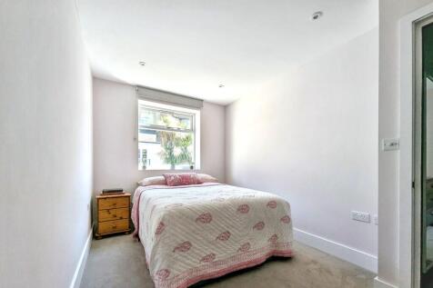 First Floor Flat, 5 Clayland&#39;s Place, London, SW8 1NL
