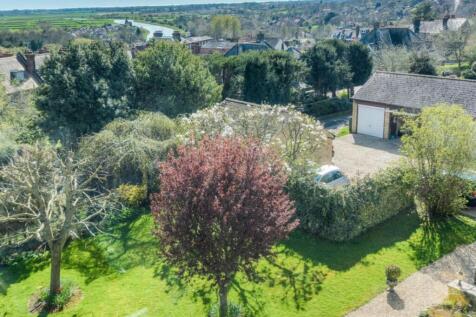 Tower House, London Road, Arundel, West Sussex, BN18 9BH