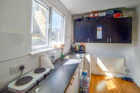 Flat 1, 70-72 Chatsworth Road, Clapton, London, E5 0LS