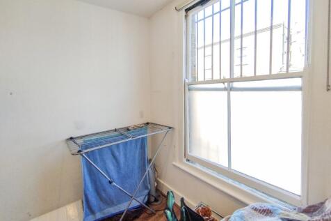 Flat 1, 70-72 Chatsworth Road, Clapton, London, E5 0LS