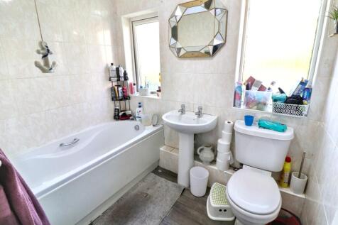1 Woodlea Road, Rowlands Gill, NE39 2DG
