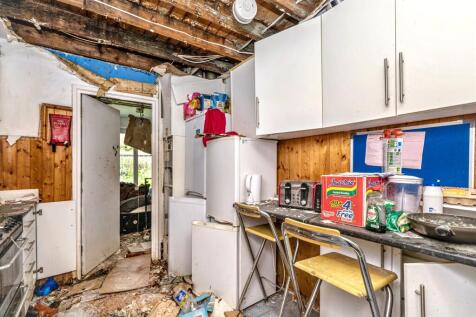 115 Holbeck, Bracknell, Berkshire, RG12 8XF