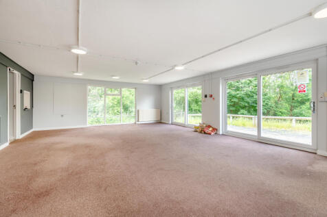 Pembridge House, Salisbury Road, Fordingbridge, Hampshire, SP6 1QT