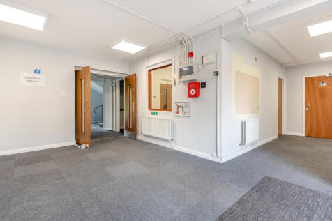 Pembridge House, Salisbury Road, Fordingbridge, Hampshire, SP6 1QT