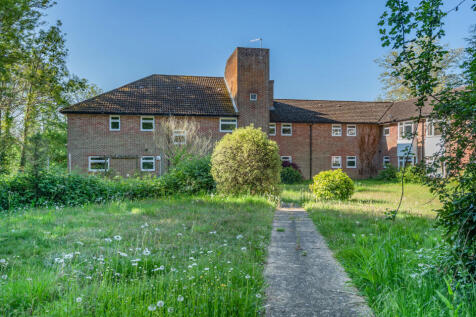 Pembridge House, Salisbury Road, Fordingbridge, Hampshire, SP6 1QT