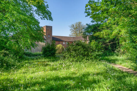 Pembridge House, Salisbury Road, Fordingbridge, Hampshire, SP6 1QT