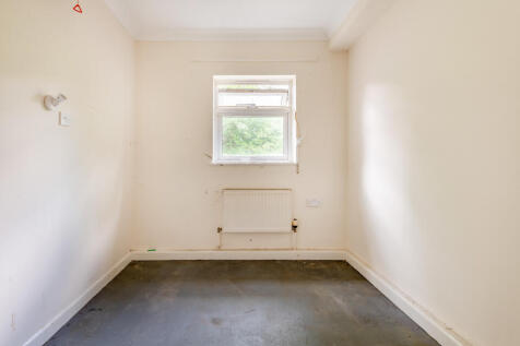 Pembridge House, Salisbury Road, Fordingbridge, Hampshire, SP6 1QT