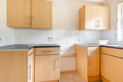 Pembridge House, Salisbury Road, Fordingbridge, Hampshire, SP6 1QT