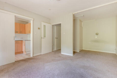 Pembridge House, Salisbury Road, Fordingbridge, Hampshire, SP6 1QT