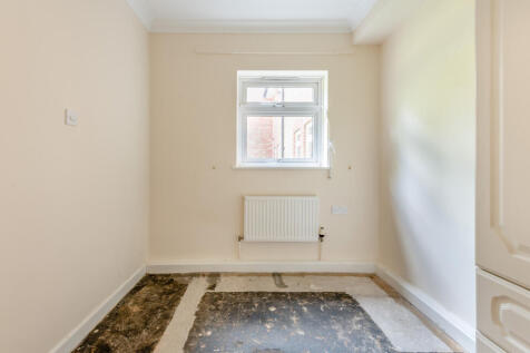 Pembridge House, Salisbury Road, Fordingbridge, Hampshire, SP6 1QT