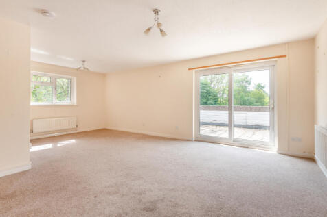 Pembridge House, Salisbury Road, Fordingbridge, Hampshire, SP6 1QT