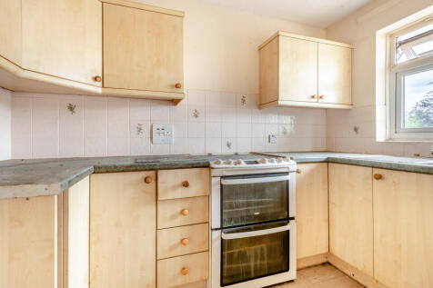 Pembridge House, Salisbury Road, Fordingbridge, Hampshire, SP6 1QT