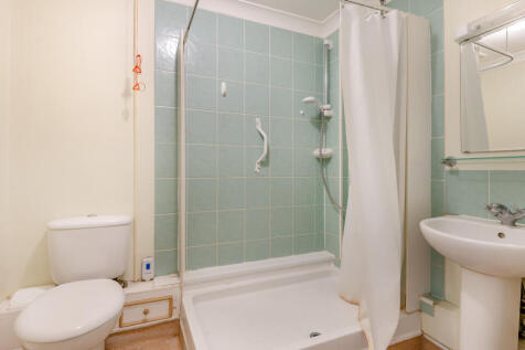 Pembridge House, Salisbury Road, Fordingbridge, Hampshire, SP6 1QT