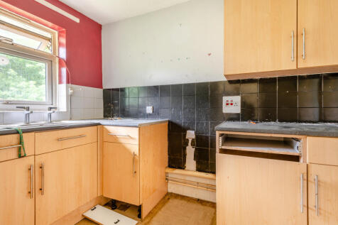 Pembridge House, Salisbury Road, Fordingbridge, Hampshire, SP6 1QT