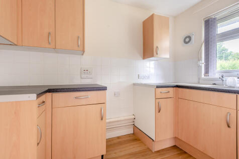 Pembridge House, Salisbury Road, Fordingbridge, Hampshire, SP6 1QT