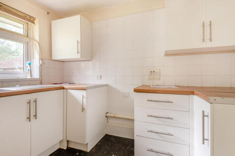 Pembridge House, Salisbury Road, Fordingbridge, Hampshire, SP6 1QT