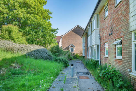 Pembridge House, Salisbury Road, Fordingbridge, Hampshire, SP6 1QT