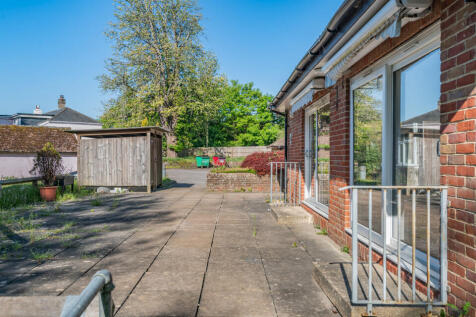 Pembridge House, Salisbury Road, Fordingbridge, Hampshire, SP6 1QT