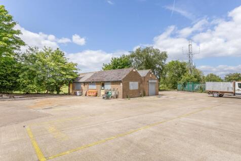 The former Travis Perkins Site, The Causeway, Arundel, BN18 9JL
