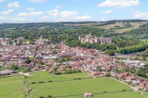 The former Travis Perkins Site, The Causeway, Arundel, BN18 9JL
