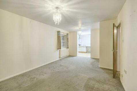 31 Heather Close, Colchester, Essex, CO2 0EQ
