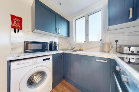 128 Westbury Road, Southend-On-Sea, Essex, SS2 4DN