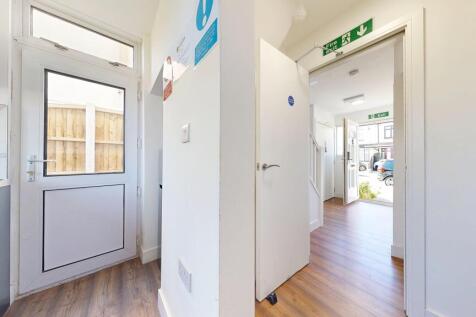 128 Westbury Road, Southend-On-Sea, Essex, SS2 4DN