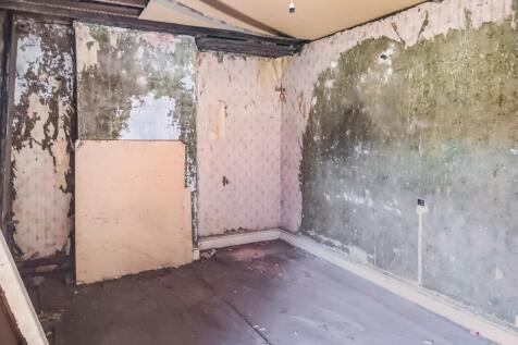 5 Gelli Terrace, Caerphilly, Mid Glamorgan, CF83 4FQ