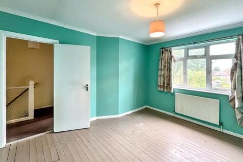 39 Lavender Road, Carshalton, Surrey, SM5 3EF