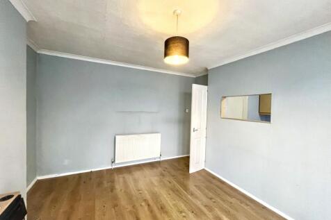 39 Lavender Road, Carshalton, Surrey, SM5 3EF