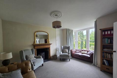 Viaduct House, Lower Lydbrook, Gloucestershire, GL17 9NT
