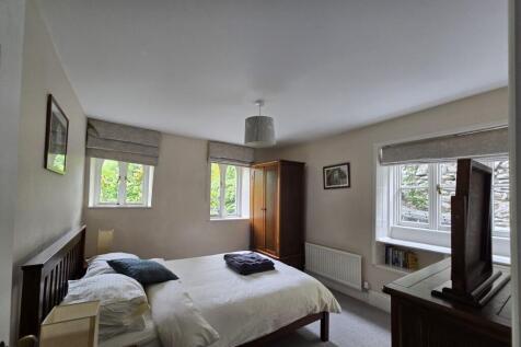Viaduct House, Lower Lydbrook, Gloucestershire, GL17 9NT