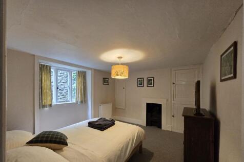 Viaduct House, Lower Lydbrook, Gloucestershire, GL17 9NT