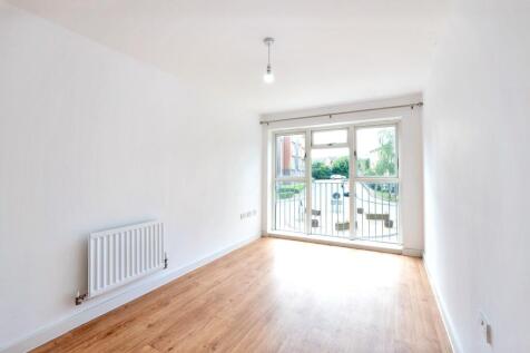 Flat 3 Sandpiper House, 7 Millward Drive, Bletchley, Milton Keynes, Buckinghamshire, MK2 2BW