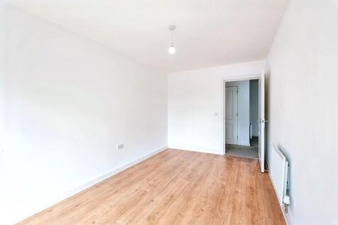 Flat 3 Sandpiper House, 7 Millward Drive, Bletchley, Milton Keynes, Buckinghamshire, MK2 2BW