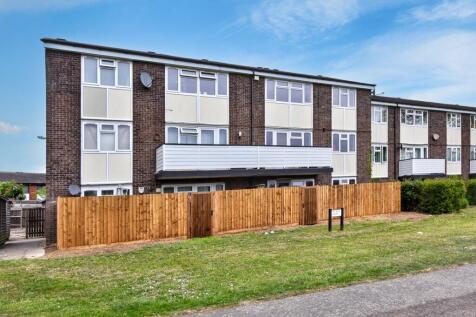 Flat A, 13 Cypress Road, Witham, Essex, CM8 2SR