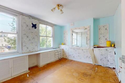 25 Birkbeck Hill, West Dulwich, London, SE21 8JS