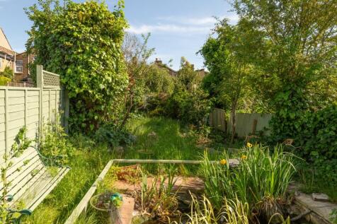 25 Birkbeck Hill, West Dulwich, London, SE21 8JS