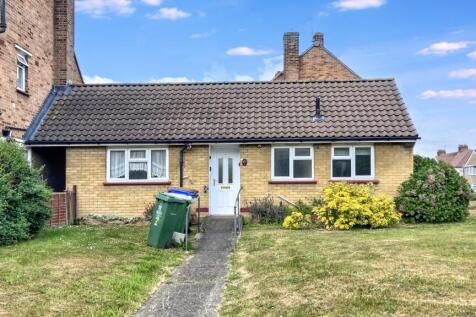 2 Eynsford Crescent, Bexley, DA5 3JD