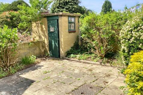 2 Eynsford Crescent, Bexley, DA5 3JD