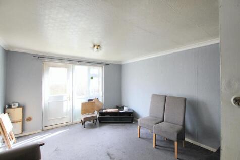 24 Peckforton Walk, Wilmslow, SK9 2NX